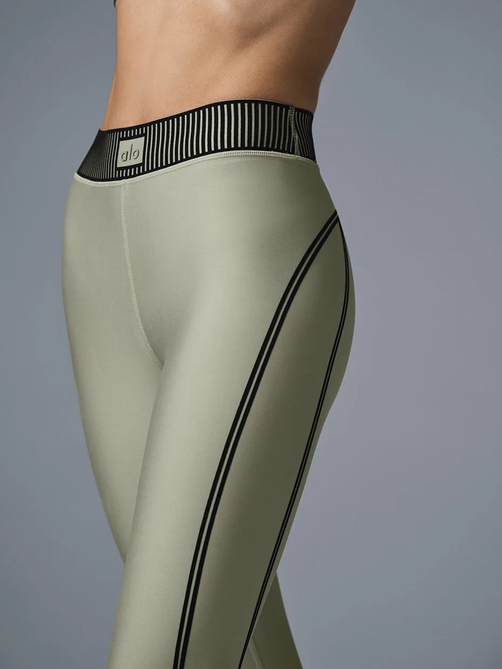 ALO Yoga High-Waist Airlift 7/8 Like Up Legging - Limestone